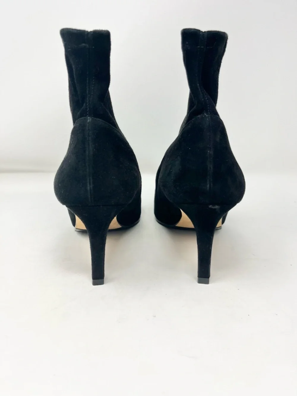 Manolo Blahnik Suede Ankle Boot Black Mid heel Almond Toe Size 41 EU Pull On